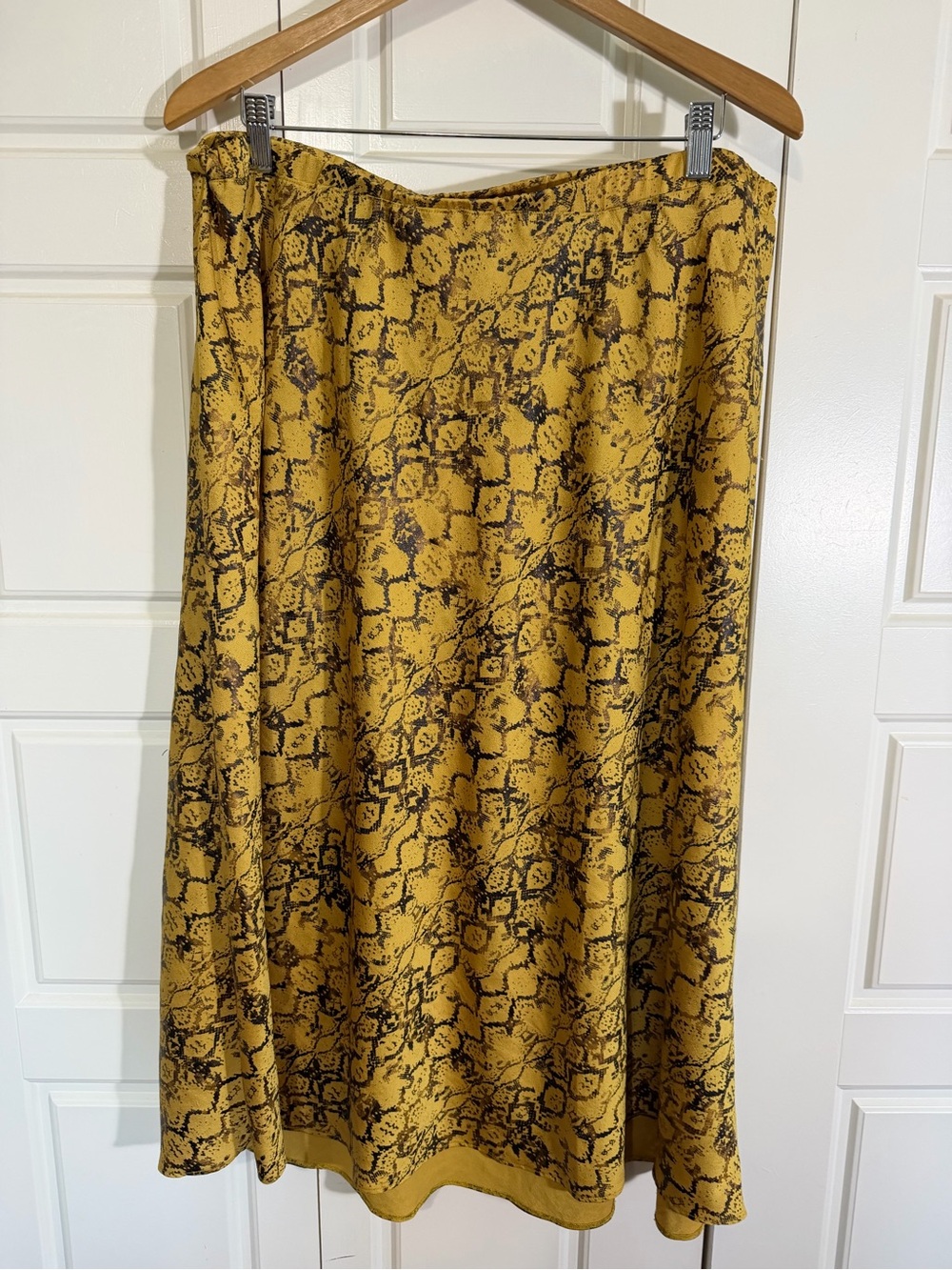 Current Air Yellow Snake-Print A-Line Skirt